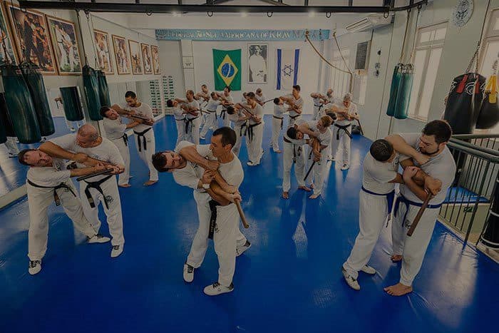 Encontre a academia mais próxima de você e comece a treinar em qualquer uma de nossas academias..