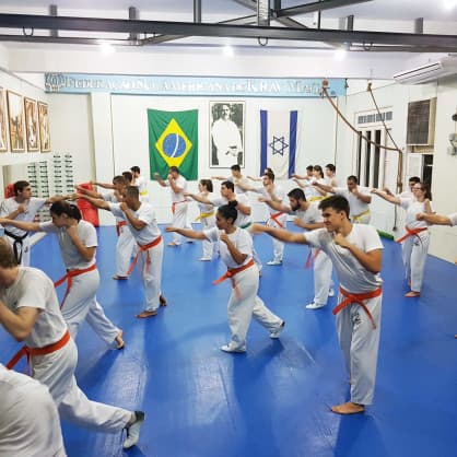 Alunos treinando na unidade Botafogo, RJ
